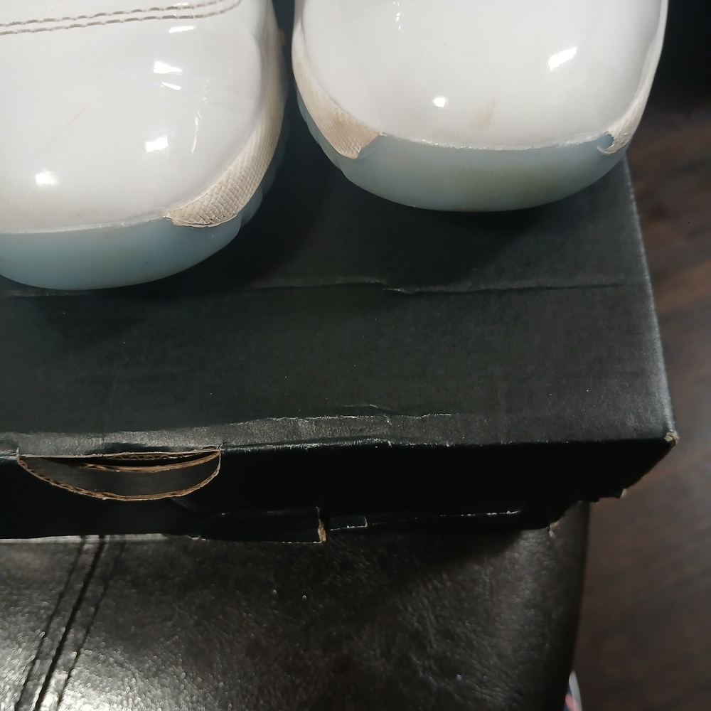 Jordan Kids Sneakers White and Light Blue - Picture 7 of 10
